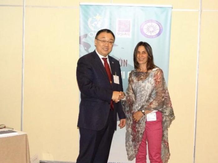 Wenjian Zhang, Subsecretario General de la Organización Meteorológica Mundial (OMM) y Dra Madeleine Renom, Presidenta de Inumet